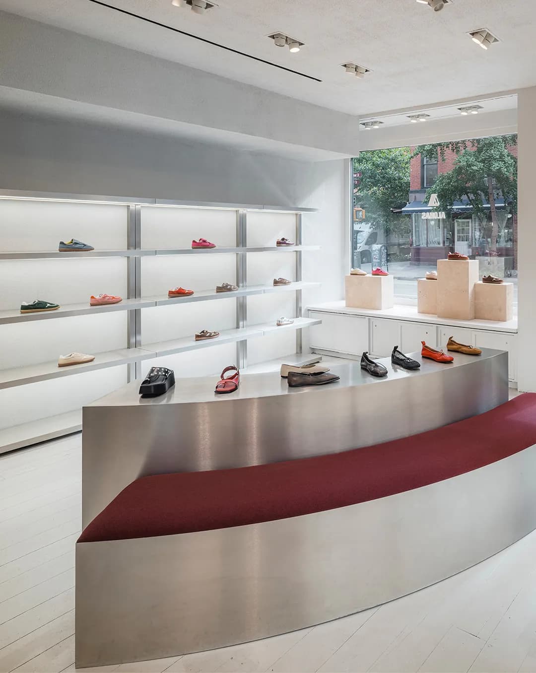 ALOHAS Opens Second New York Store on Bleecker Street — additional view 3