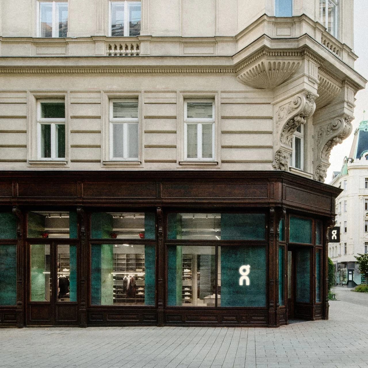 Exterior of the On store at Neubaugasse 20 in Vienna