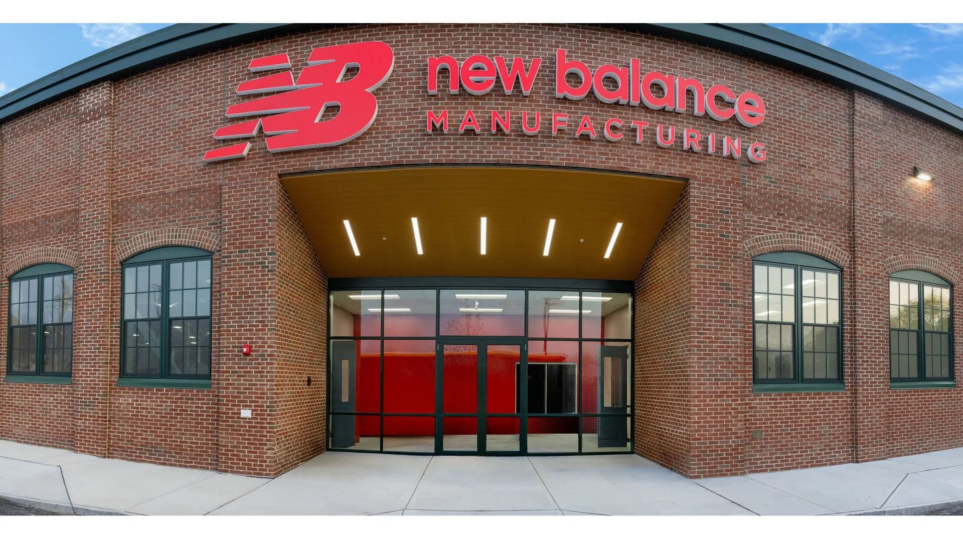 New Balance manufacturing facility for Made in USA athletic footwear