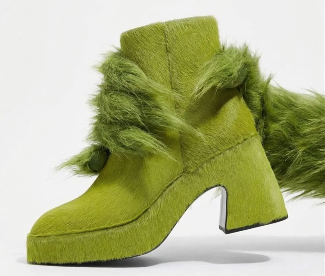 BIMBA Y LOLA’s Shows off New Green Fur Ankle Boot