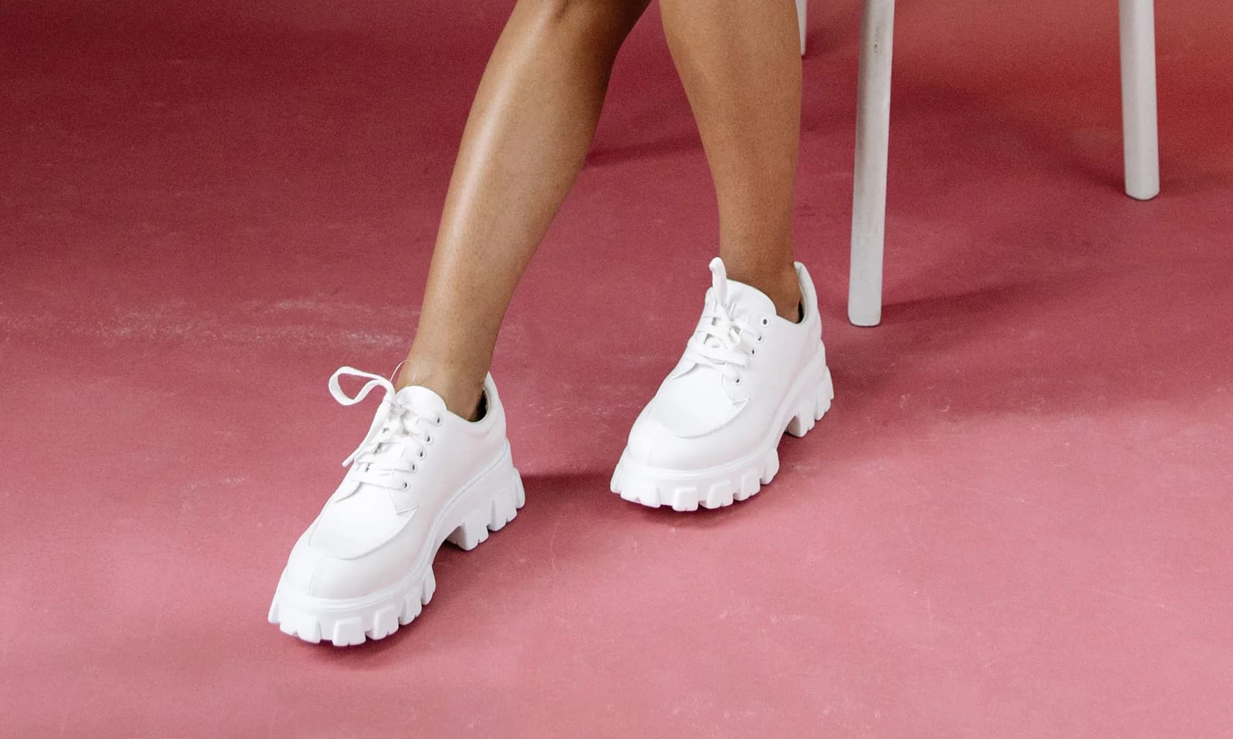 Dirty White Shoes? Here’s How to Clean White Shoes