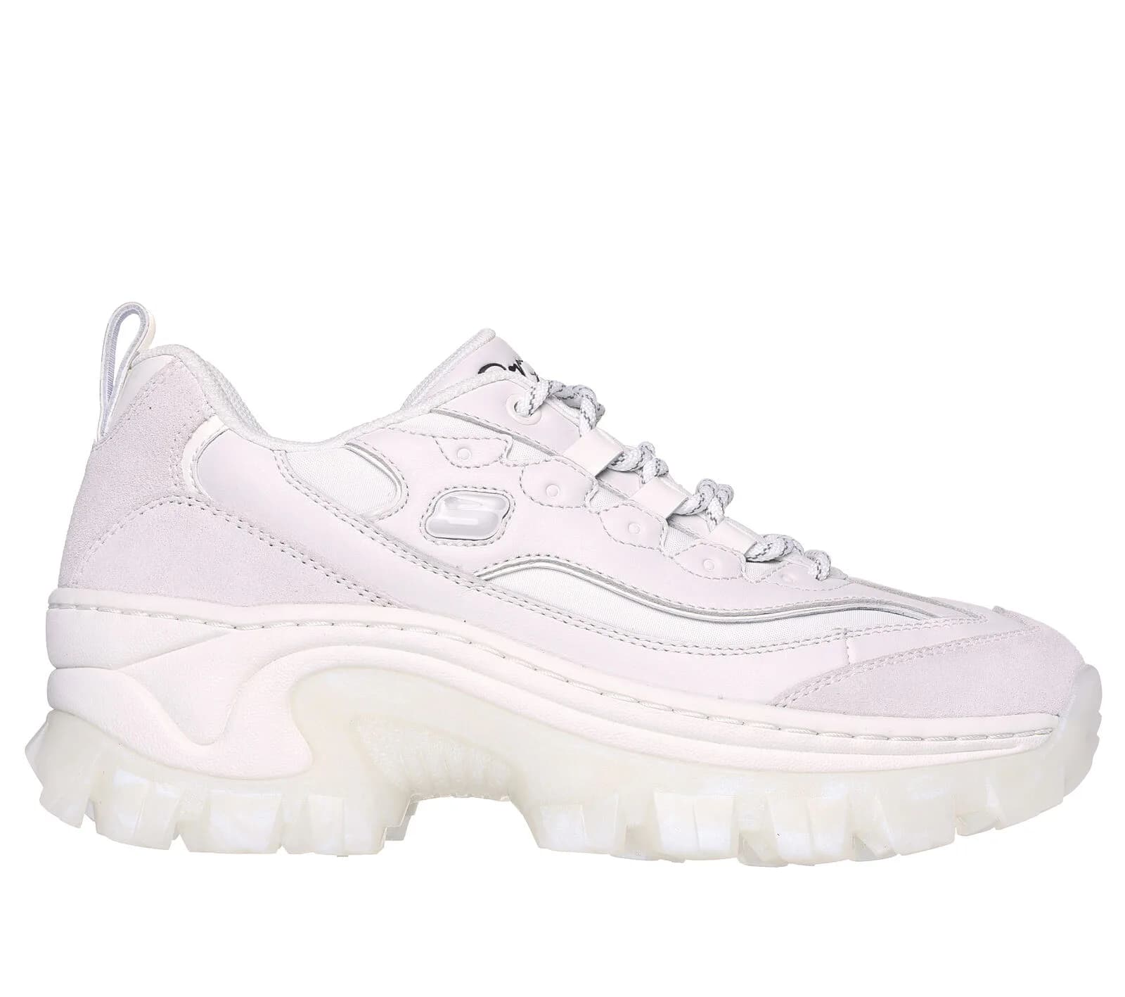 Doja Cat and Skechers Unveil the Doja’Lite, a Nostalgic Nod to Early 2000s Footwear — additional view 4