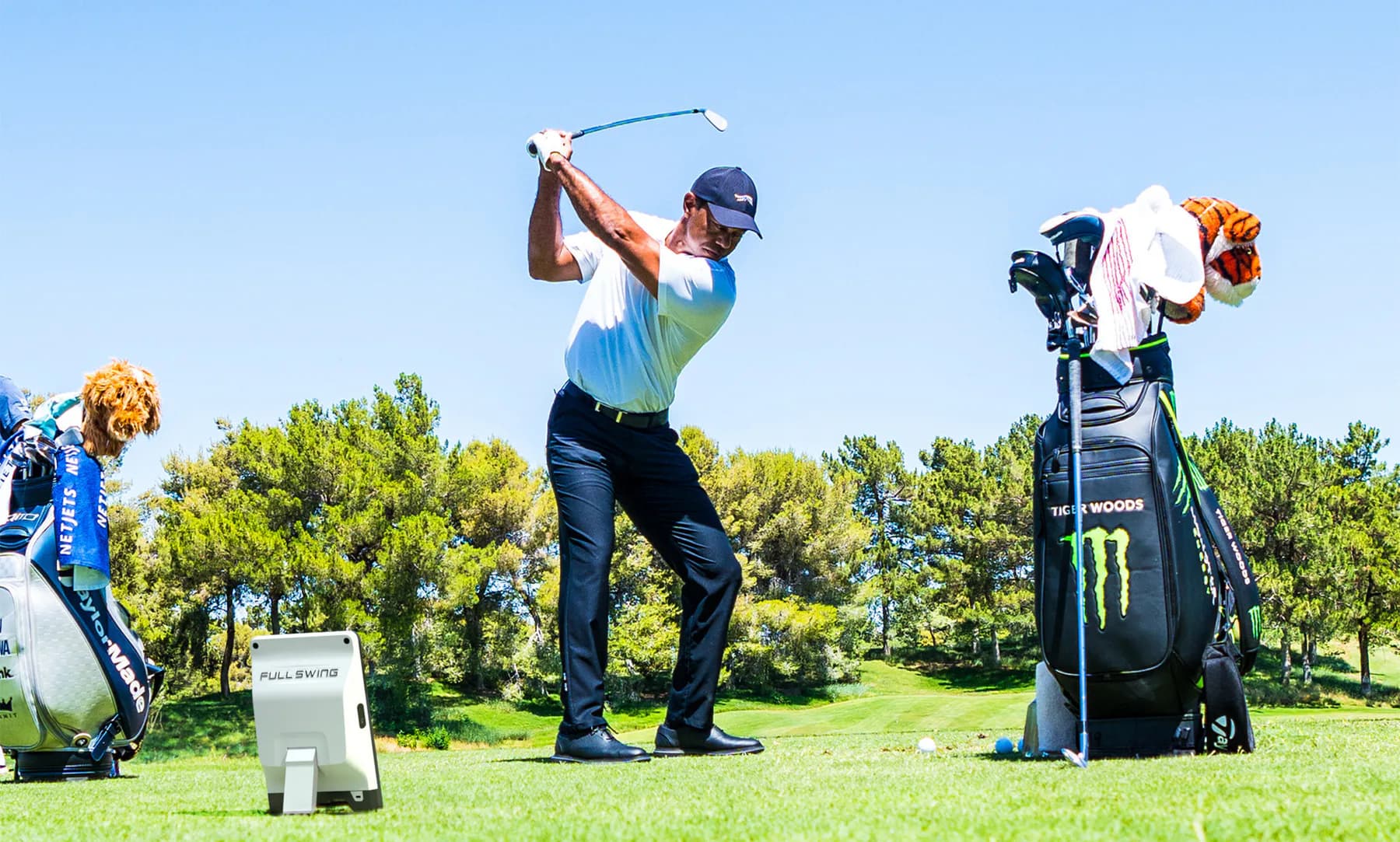 Full Swing Offers Up to $1,500 Off Golf Simulators for Fathers Day