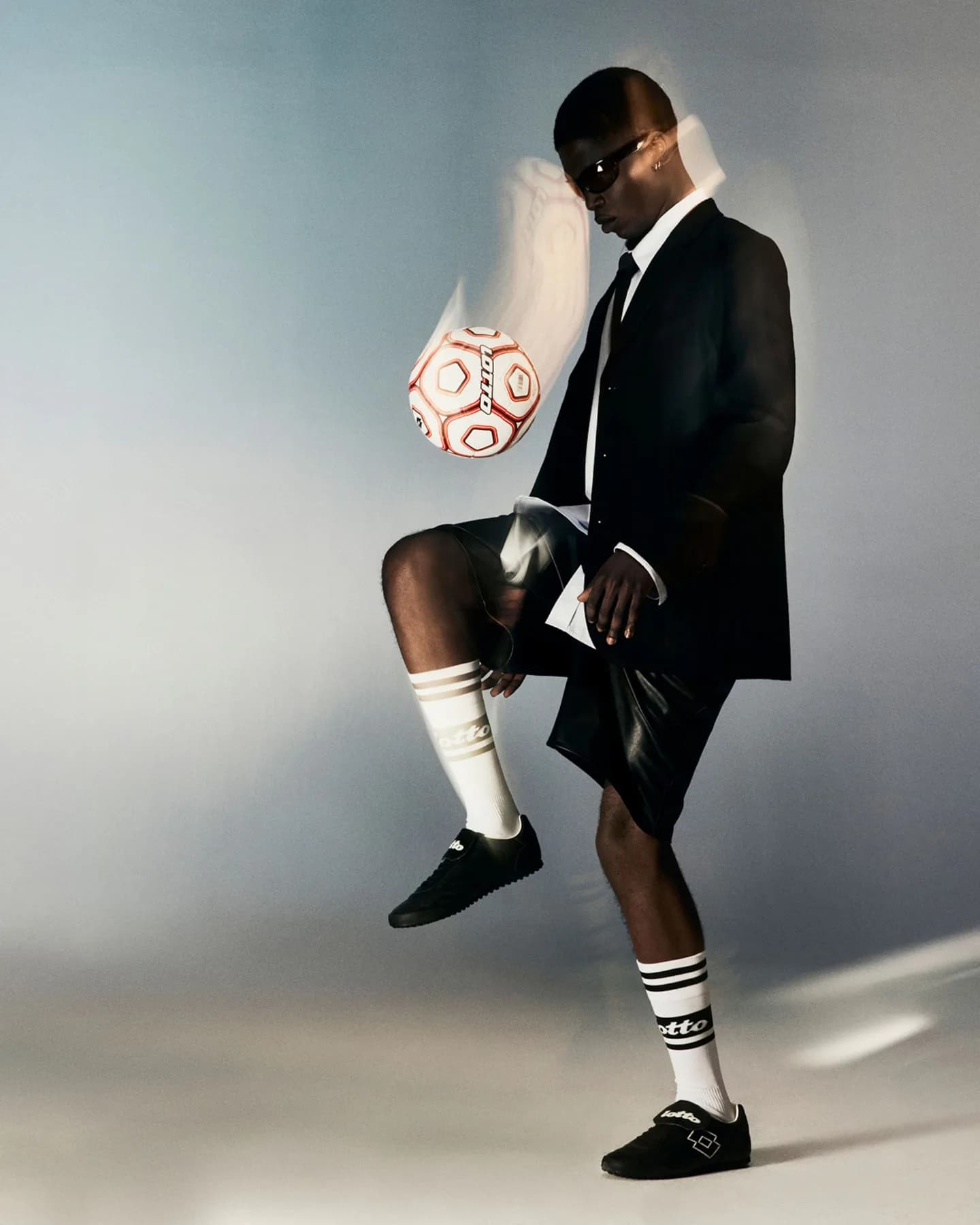 H&M and Lotto Launch Football-Inspired Menswear Collection — additional view 1