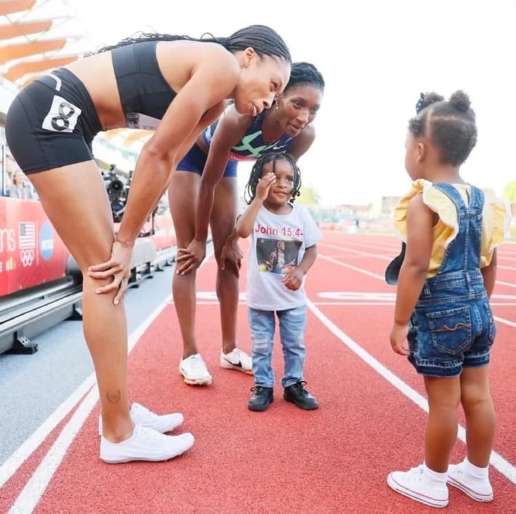 Allyson Felix and Quanera Hayes, pictured on the For All Mothers site.