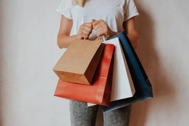 How to Make Confident Purchase Decisions Without Losing Sight of Long-Term Financial Health — additional view 1