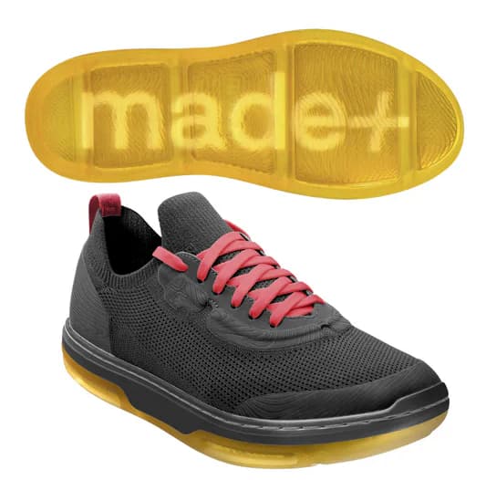 How 3D Printing is Reinventing the Shoe Industry — additional view 2