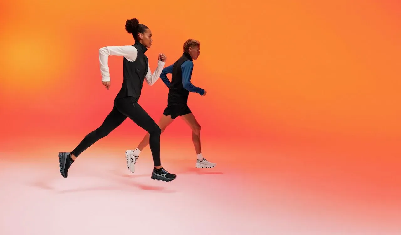 Is running with shoes 1 size larger dangerous?