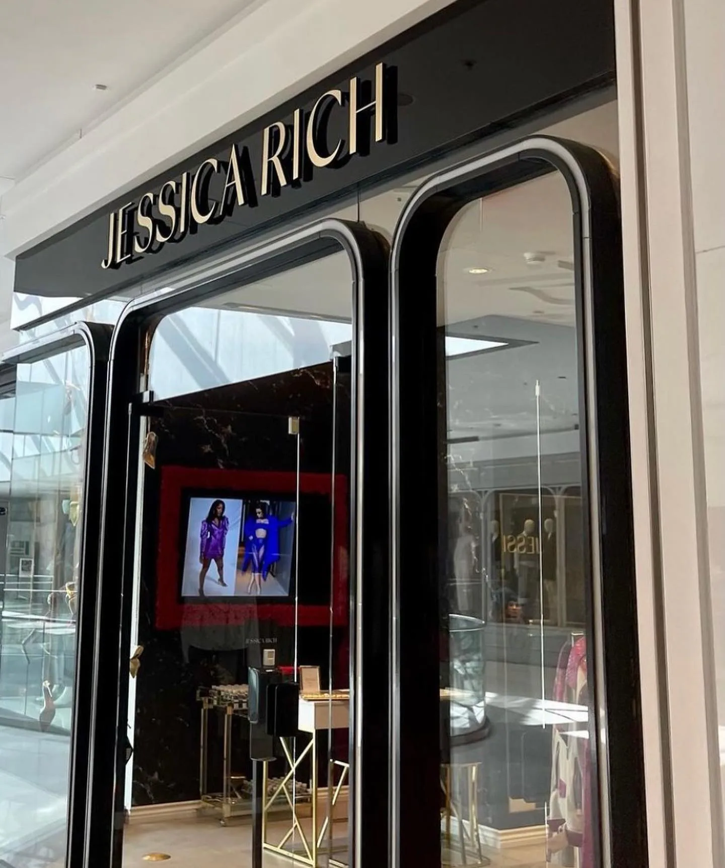 Jessica Rich: A Trailblazer in the Footwear Industry — additional view 2