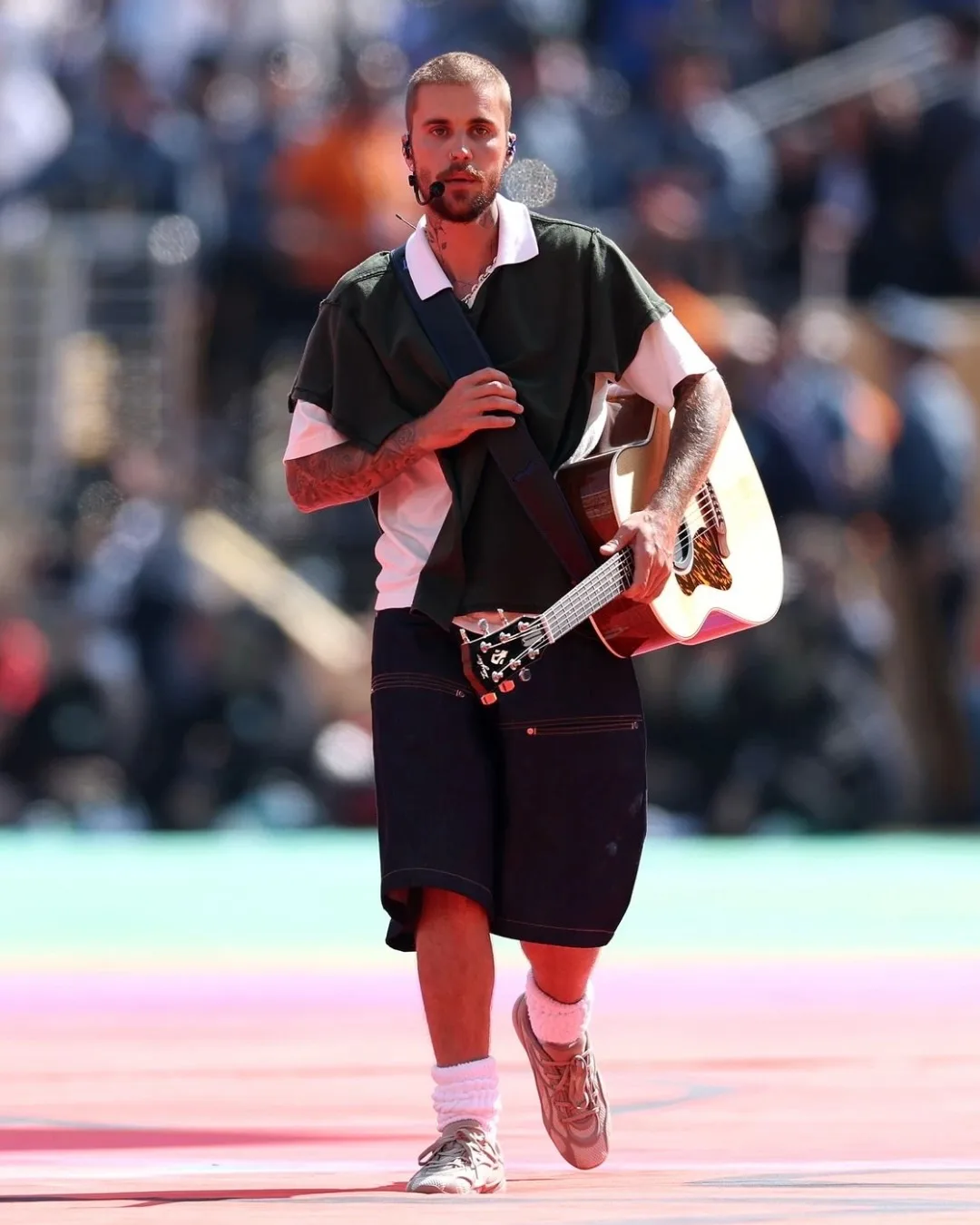Justin Bieber Debuts Unreleased SKYLRK Sneakers at the FIFA World Cup Final — additional view 1