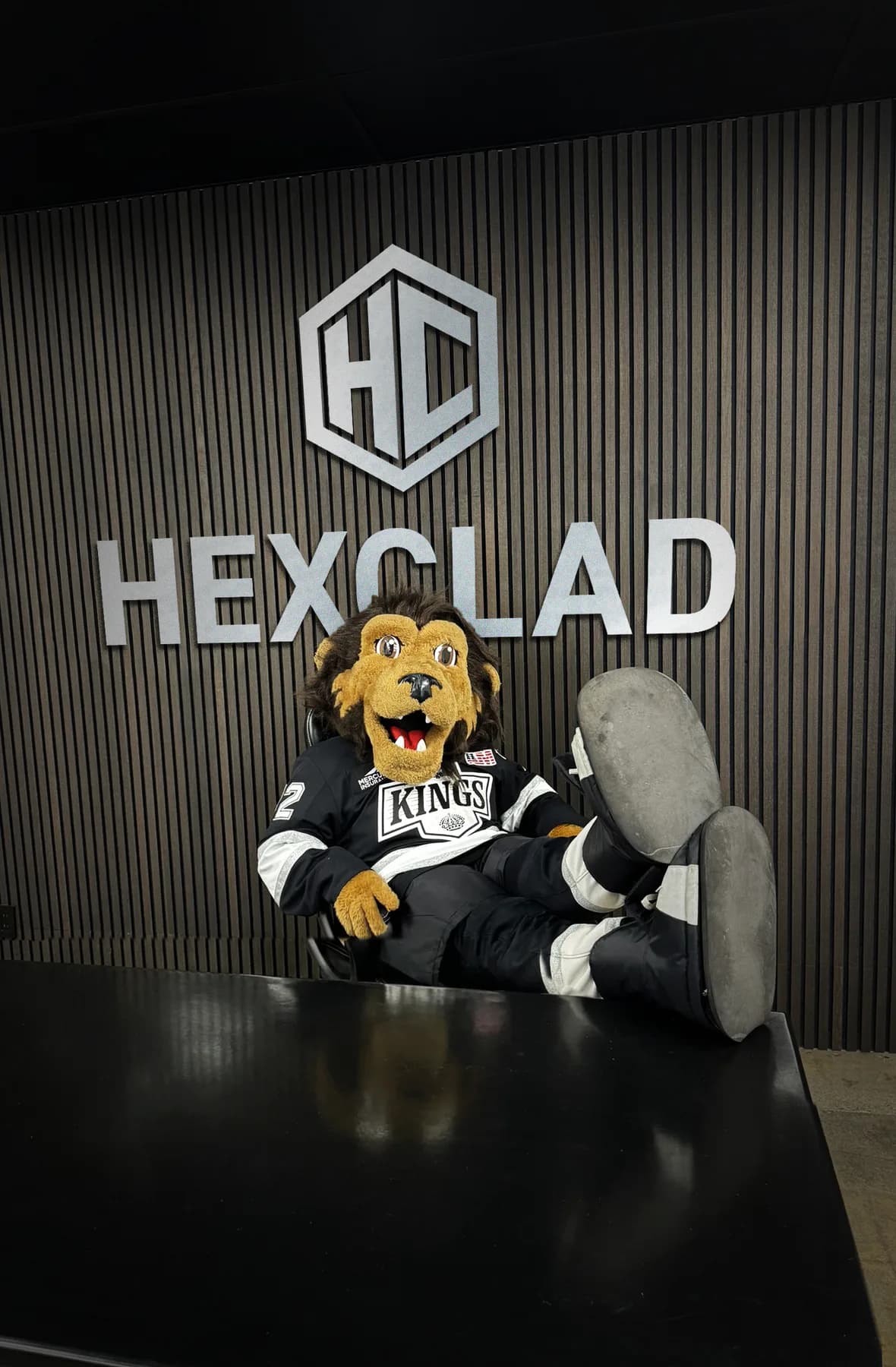 LA Kings Team Up with HexClad in New NHL Culinary Partnership