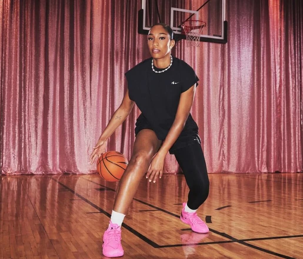 Las Vegas Aces Turn Pink Shoes Into a WNBA Style Statement