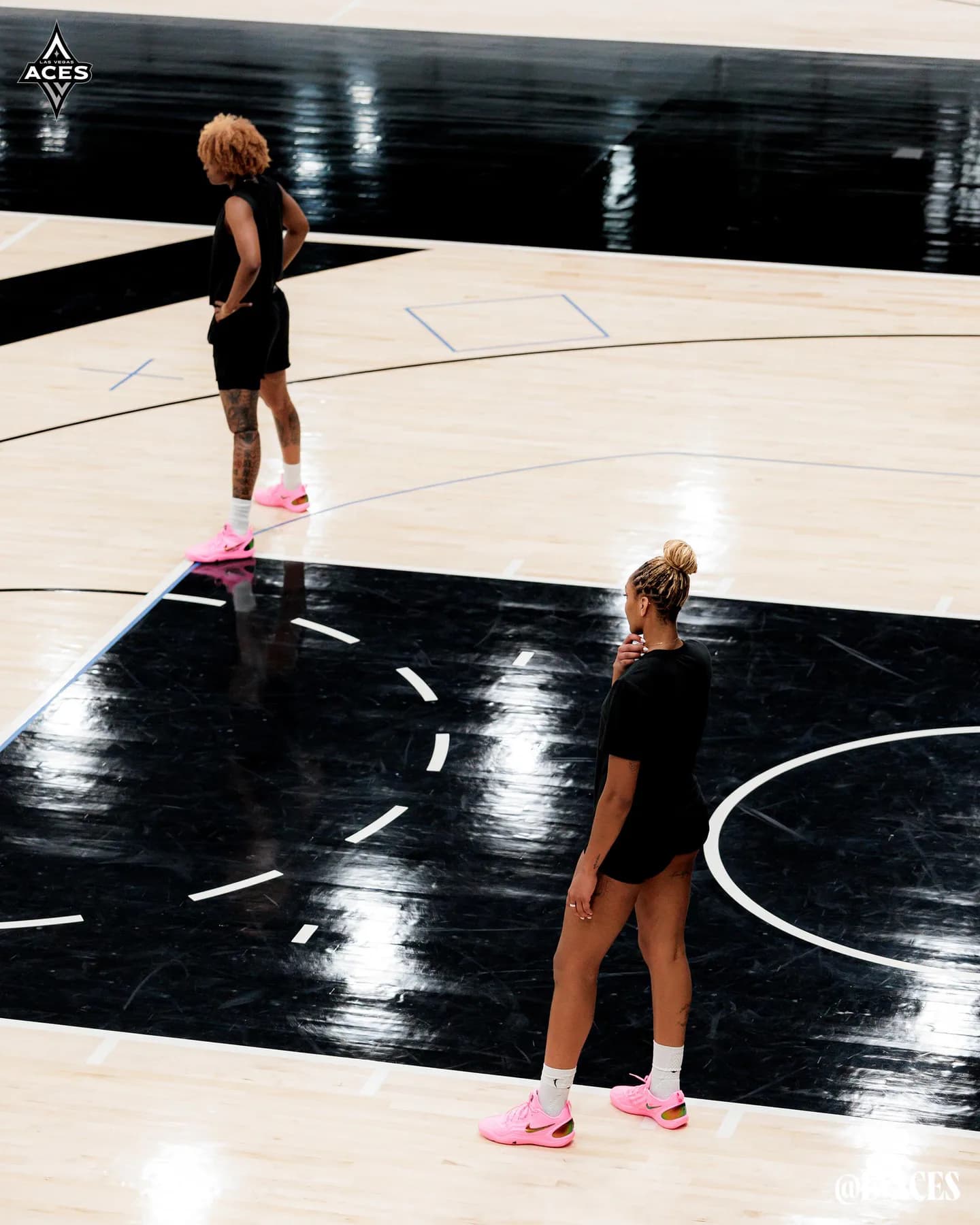 Las Vegas Aces Turn Pink Shoes Into a WNBA Style Statement — additional view 2