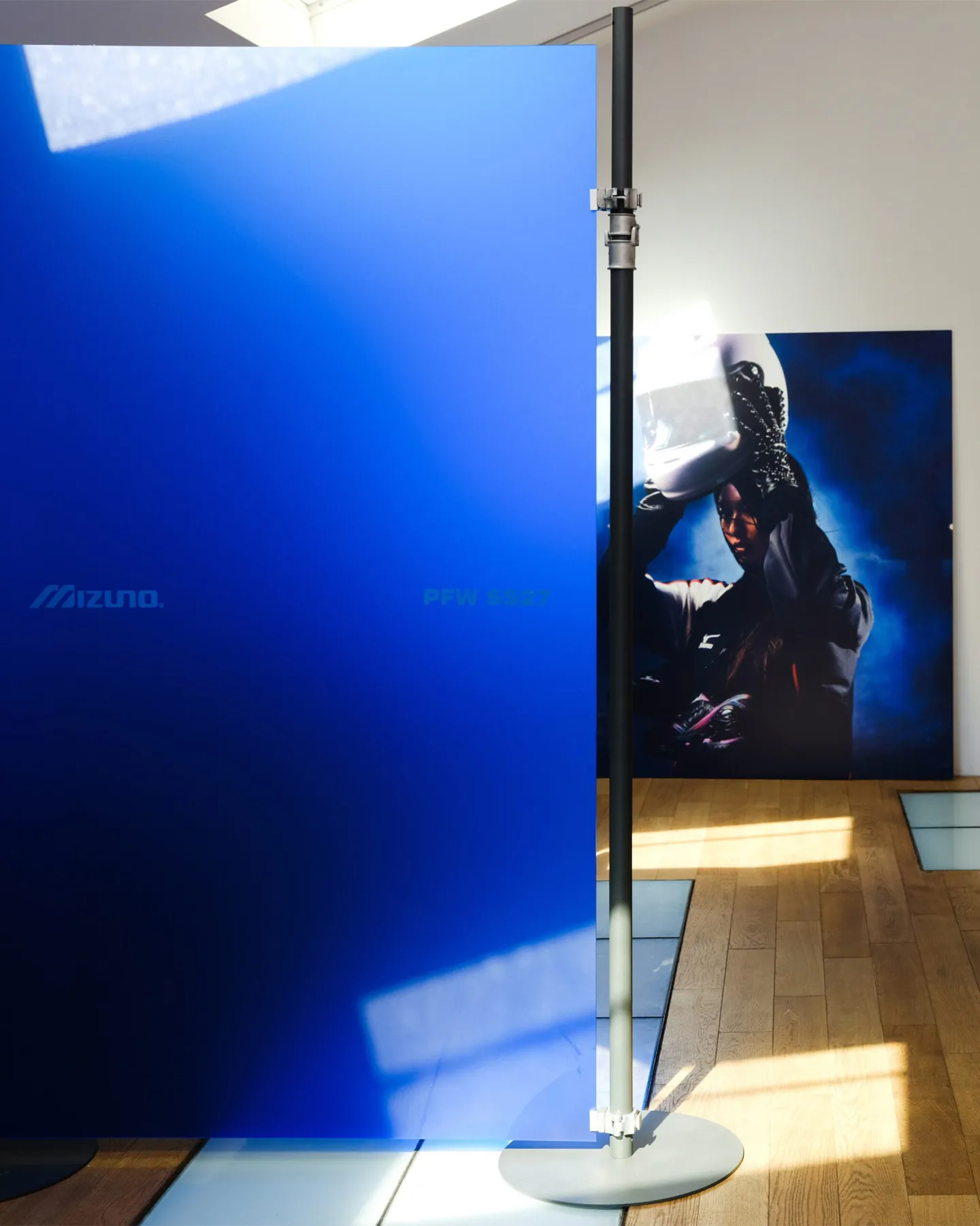 Mizuno Sportstyle Brings Immersive Design to Paris Fashion Week SS27 — additional view 1