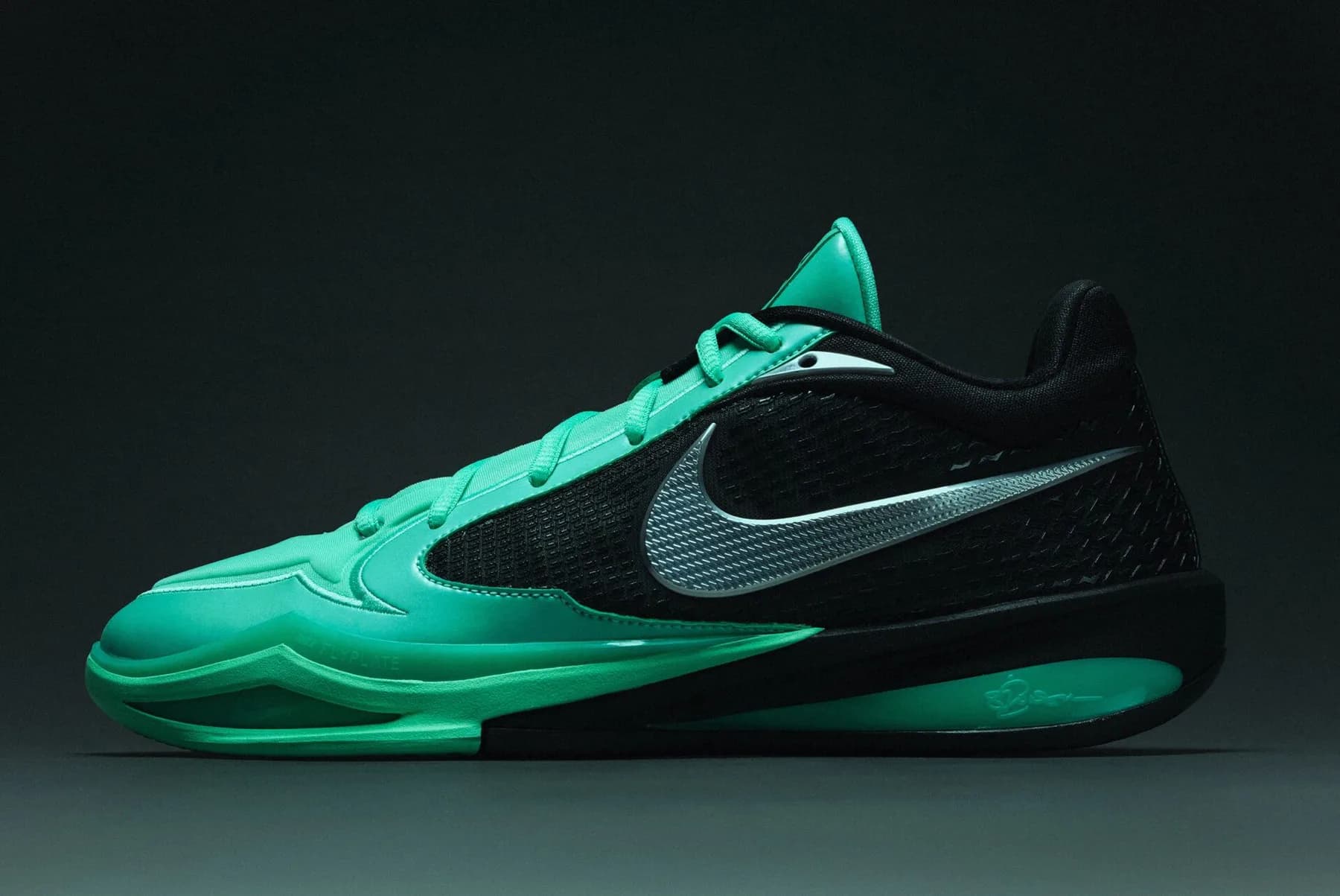 Nike and Sabrina Ionescu Unveil the Sabrina 4 With A New FlyPlate System Dropping July 2026 — additional view 2