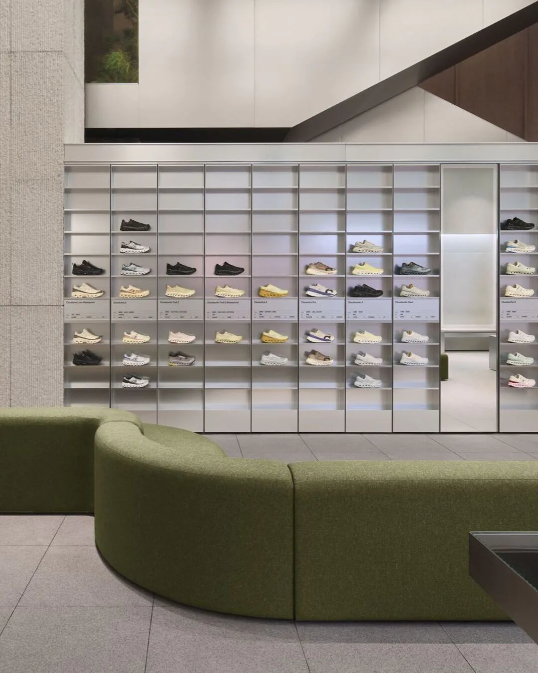 On Expands China Presence with Largest New Shenzhen Flagship Store — additional view 5