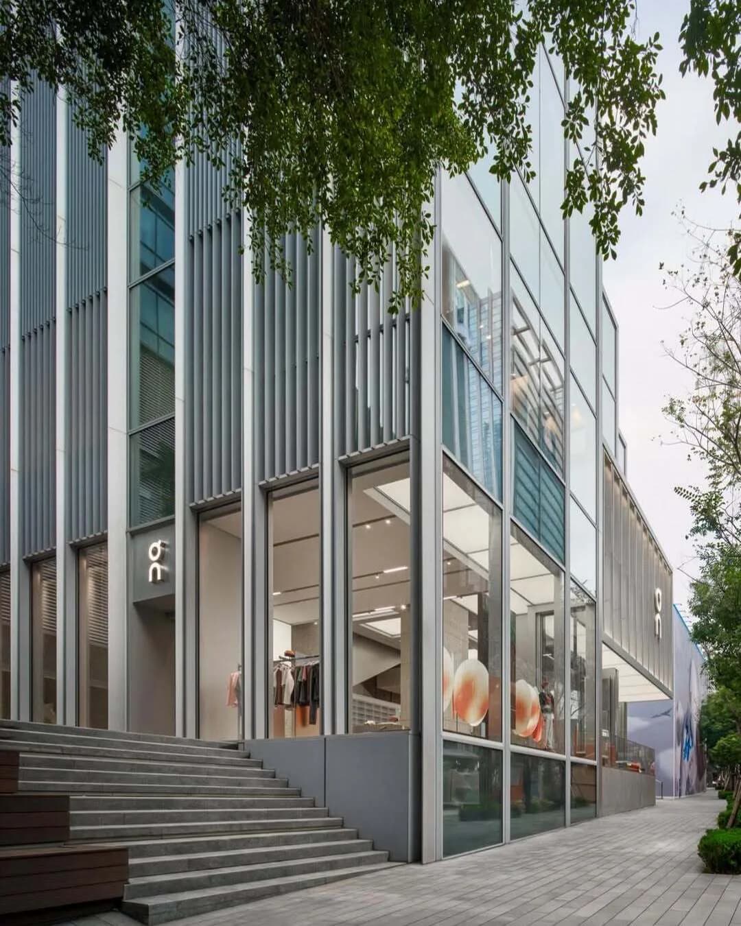 On Expands China Presence with Largest New Shenzhen Flagship Store — additional view 1