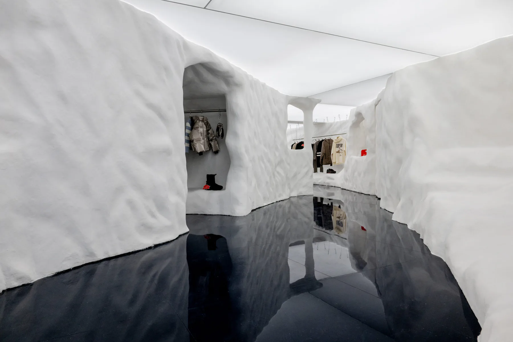 Profirst and Zara Claim FRAME Awards 2025 Silver for the Verbier Ski Pop Up