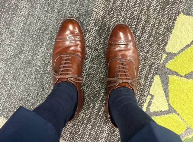4 Reasons Why Leather Shoes Crease & How to Fix It