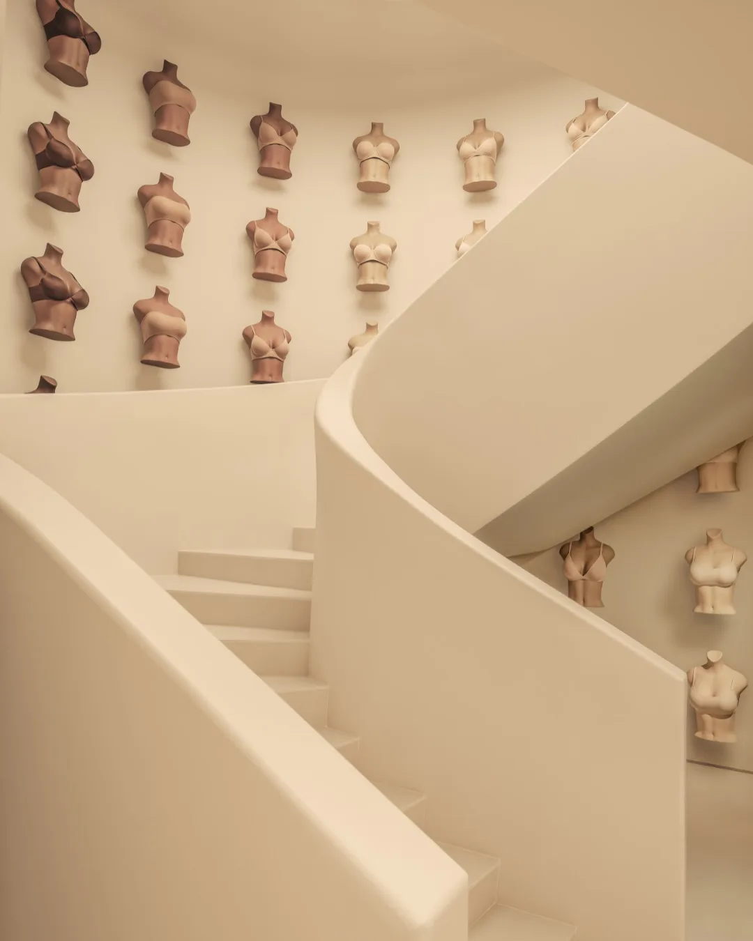 SKIMS Opens Architectural Gold Coast Flagship in Chicago — additional view 6
