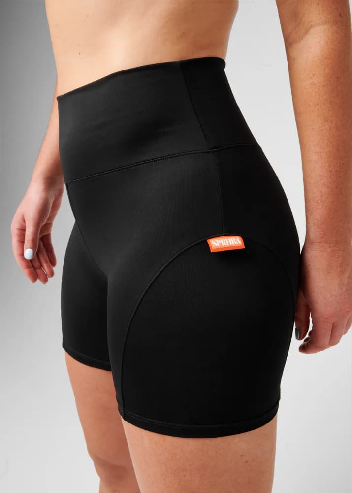Sportswear’s New Era for Female Athletes — additional view 1