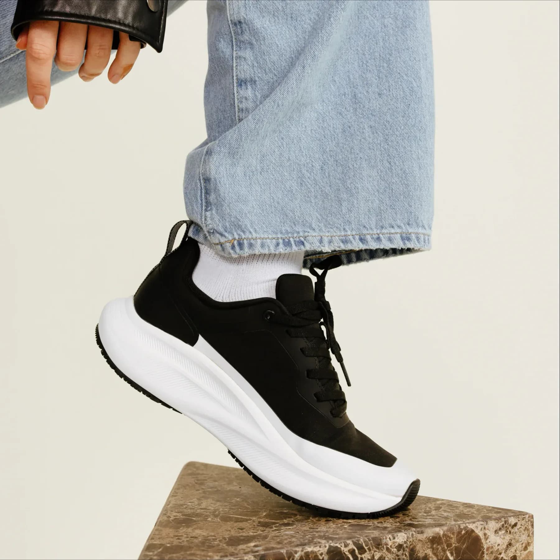 UOVO Debuts “Breeze” Sneaker Line Alongside Website Launch