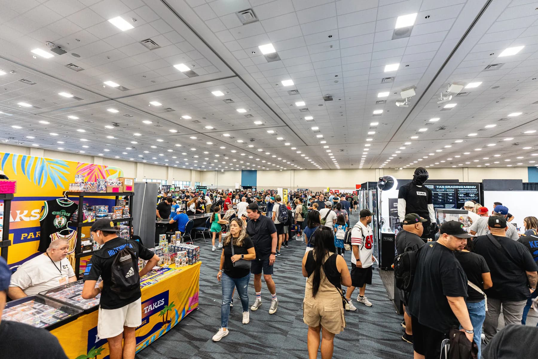 West Coast Card Show 2025 to Draw Record 40,000 Attendees and 1,200 Vendors