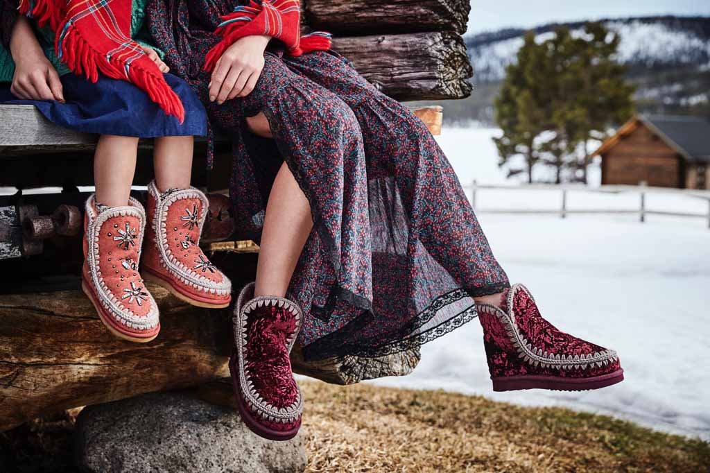 MOU Boots Review