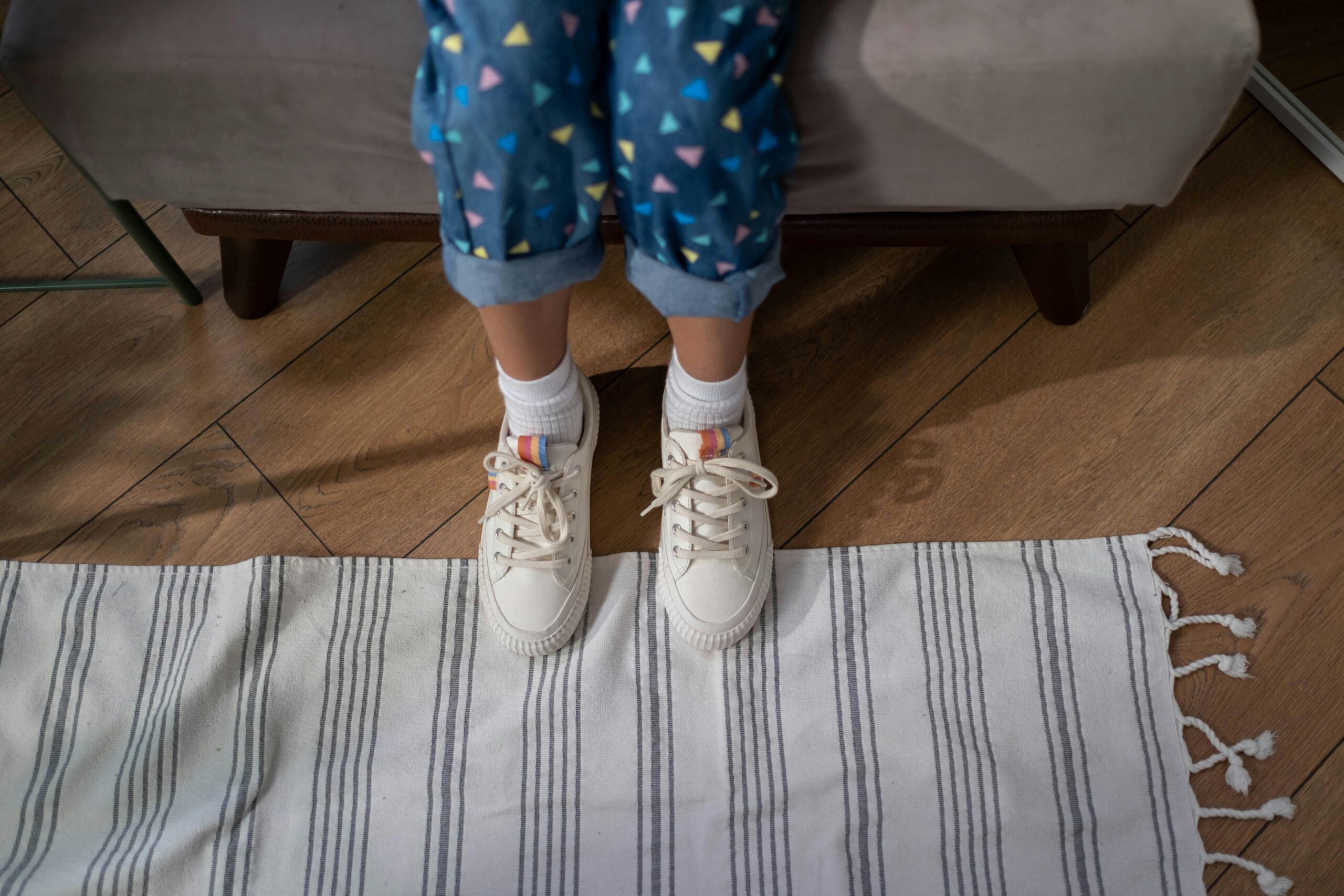 What is kids size 6.5 in women’s?