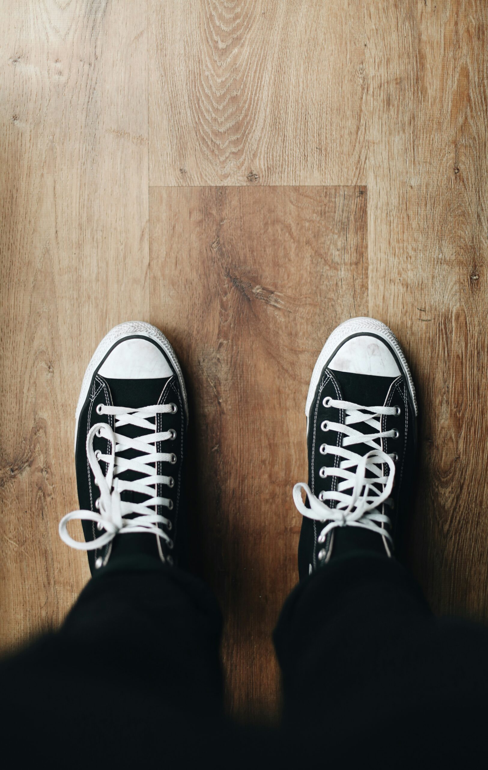 Wearing the Wrong Shoe Size? Here’s How to Fix It