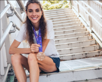 Saucony Renews Multi-Year Partnership With Marathon Star Julia Paternain After World Athletics Bronze