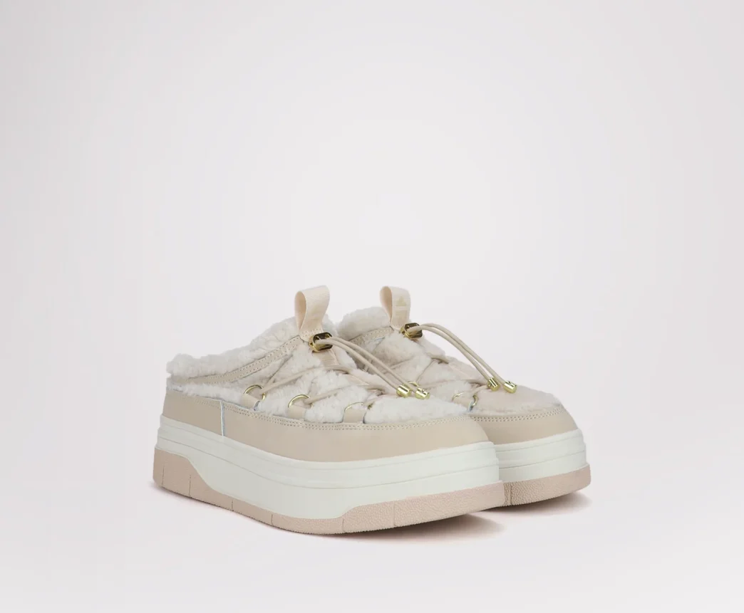 Pajar Jules Mules Make -10°C Feel Like Fall 2025