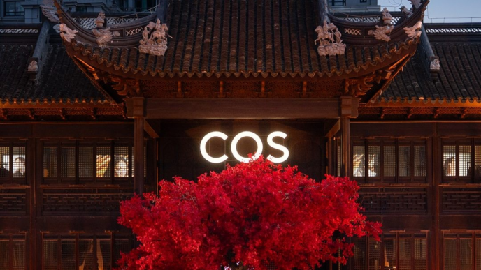 COS Unveils a Spring Festival Capsule Inside Tianhou Palace in Shanghai