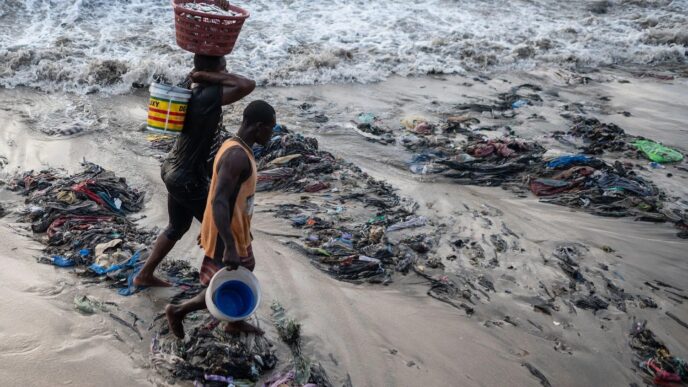 EU Commission Prohibits Destroying Unsold Clothes as ESPR Rules Take Effect in July