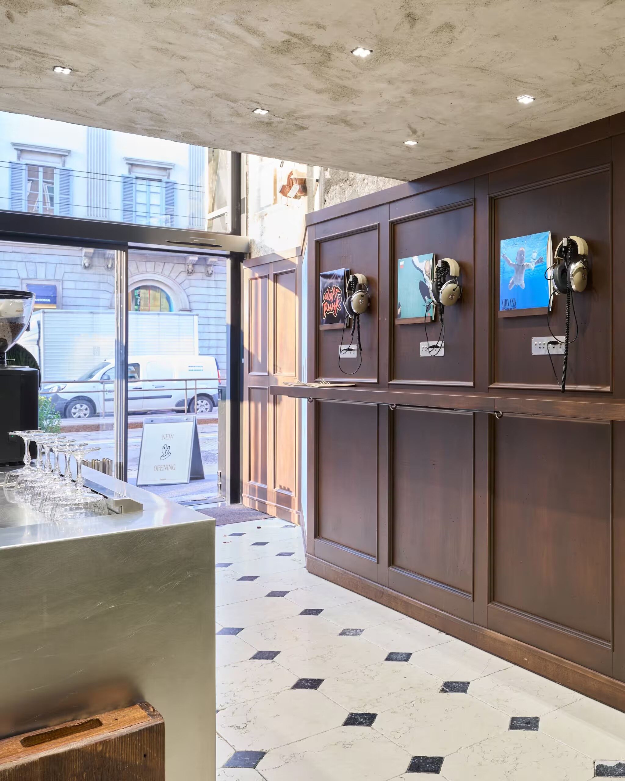 Golden Goose Expands In Europe With Its 1st Younique Milano Café