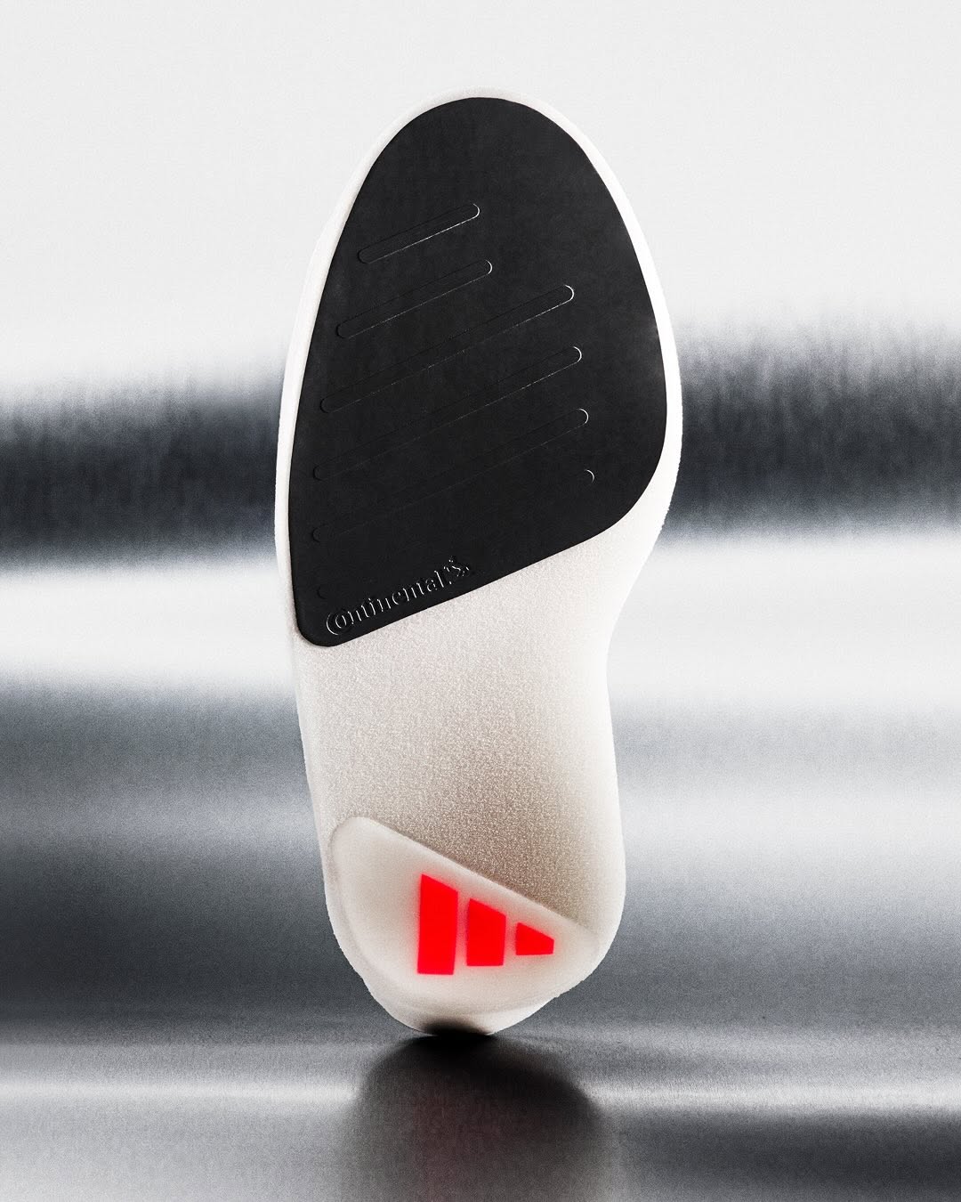 Adidas Breaks the 100 Gram Barrier with the Adizero Adios Pro Evo 3