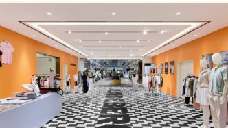 J.Lindeberg Marks 30 Years in Seoul With a Shinsegae Pop Up and Its First Women's Line