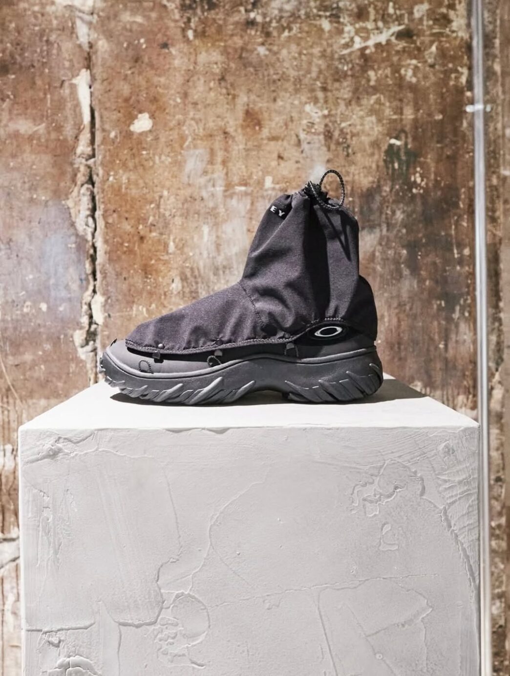 Inside Oakley's Paris Pop Up With Custom Installations Adapted To The Parisian Gallery Aesthetic