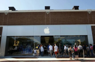 Vuori Opens New Store at University Park Village in Fort Worth