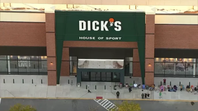 Dick’s Sporting Goods Unveils House of Sport Joliet at Rock Run Collection