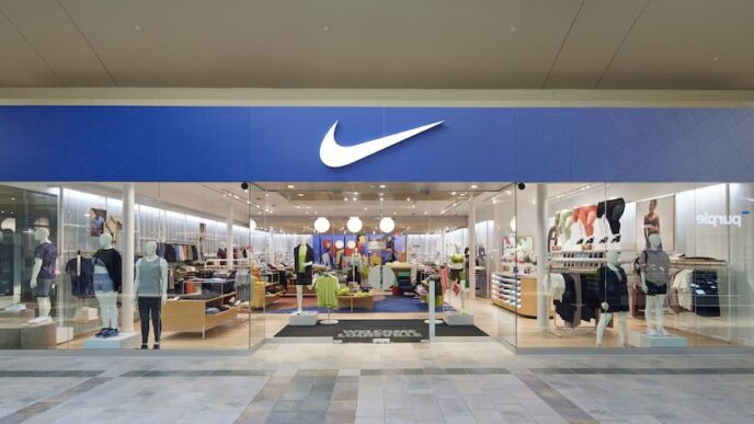 Nike Closes Select Stores as It Reshapes Its Retail Footprint