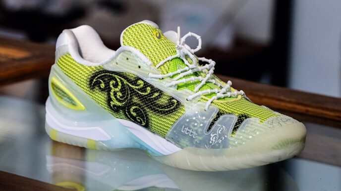 ASICS x Little Tokyo Table Tennis Debut GEL-RESOLUTION 5 in Paris